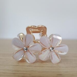 Cream Floral Hair Claw Clip with Rhinestone Center, Gold Tone Flower Hair Clip